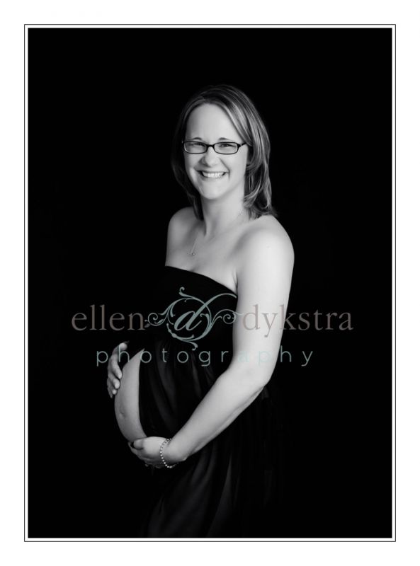 plainwell maternity photographer