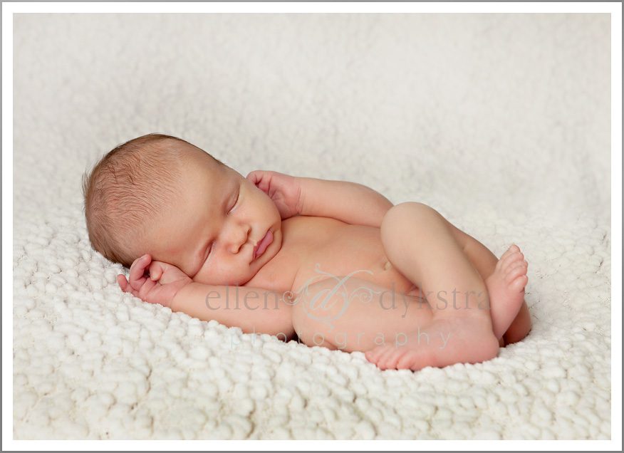 newborn_pictures_in_Kalamazoo