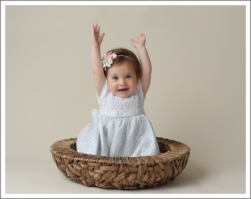 baby_in_basket
