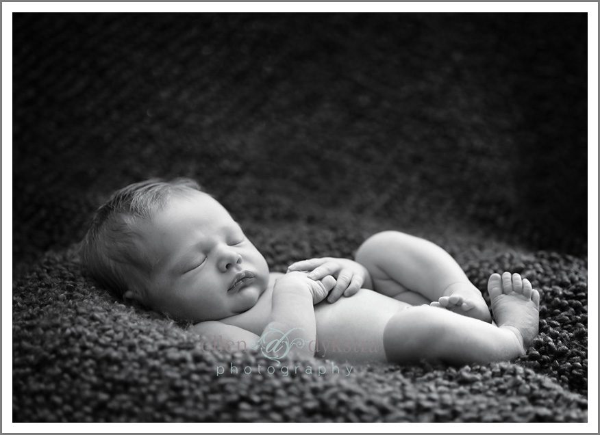 newborn_photographer_kalamazoo