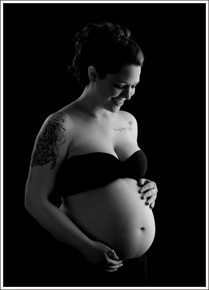 maternity-pictures-portage-michigan