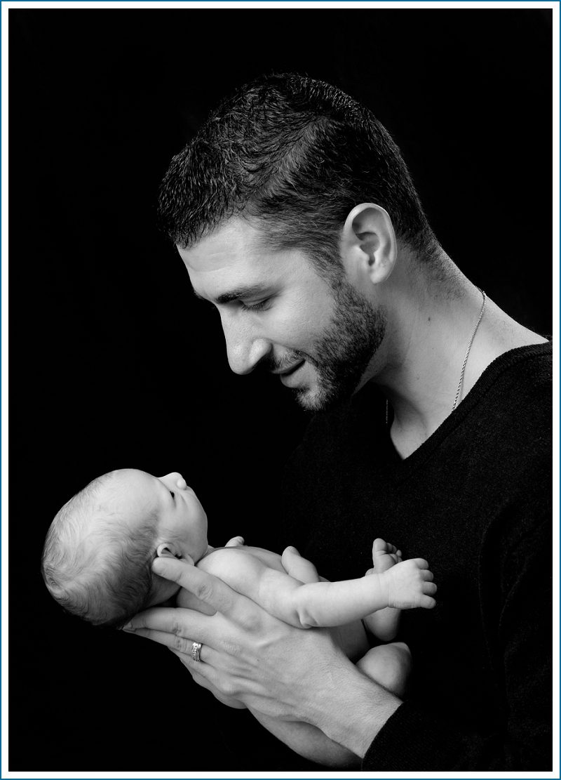 newborn-with-father