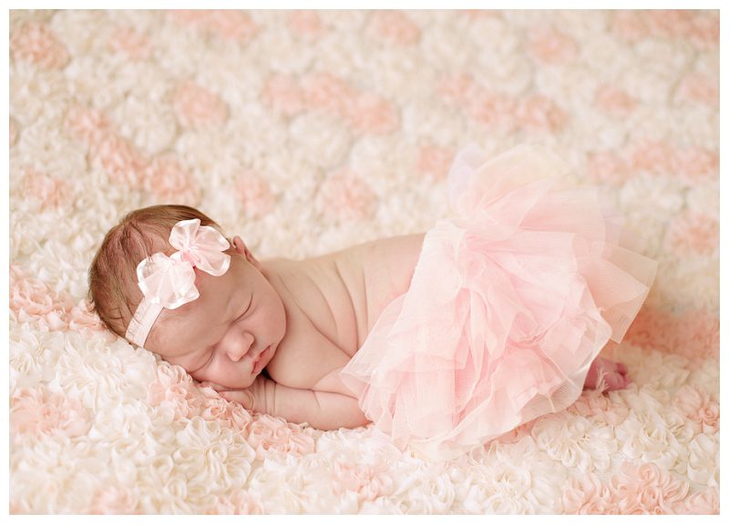 baby-girl-pink-flowered-blanket