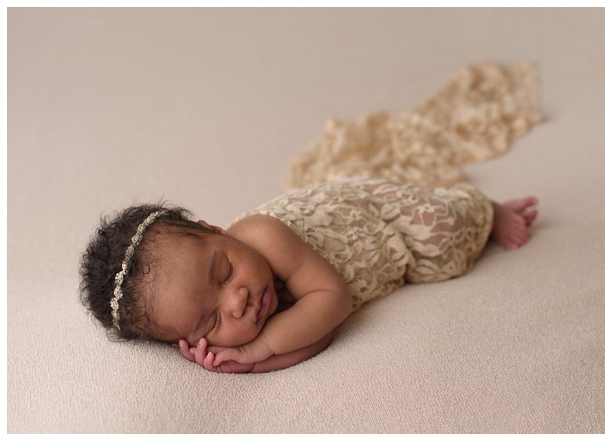 four week old newborn pictures