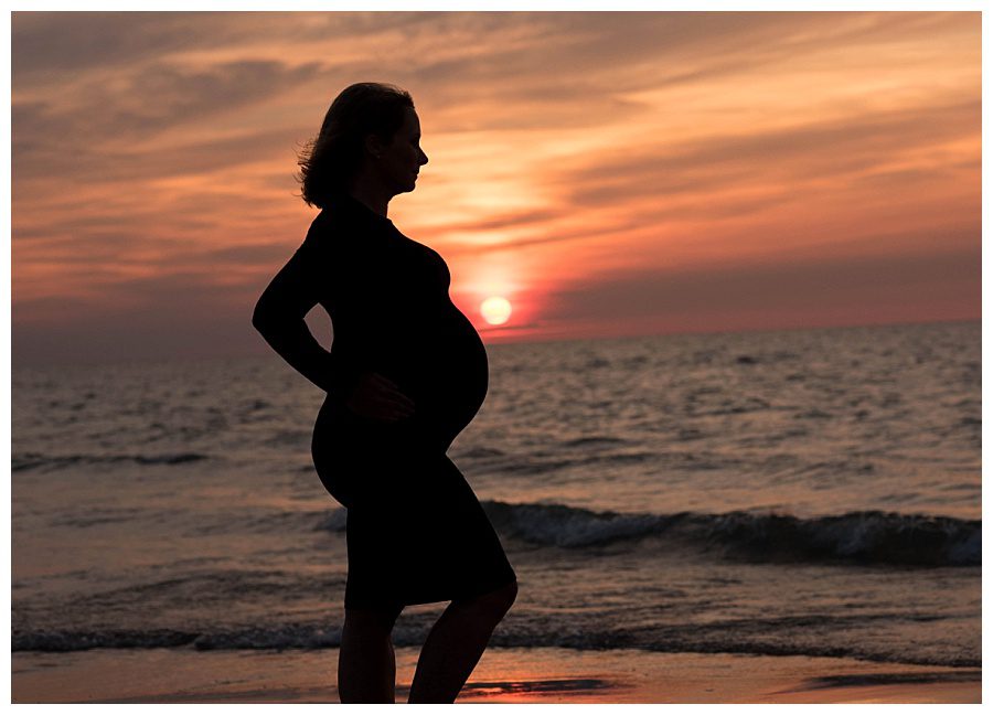 sunset beach maternity photo session 