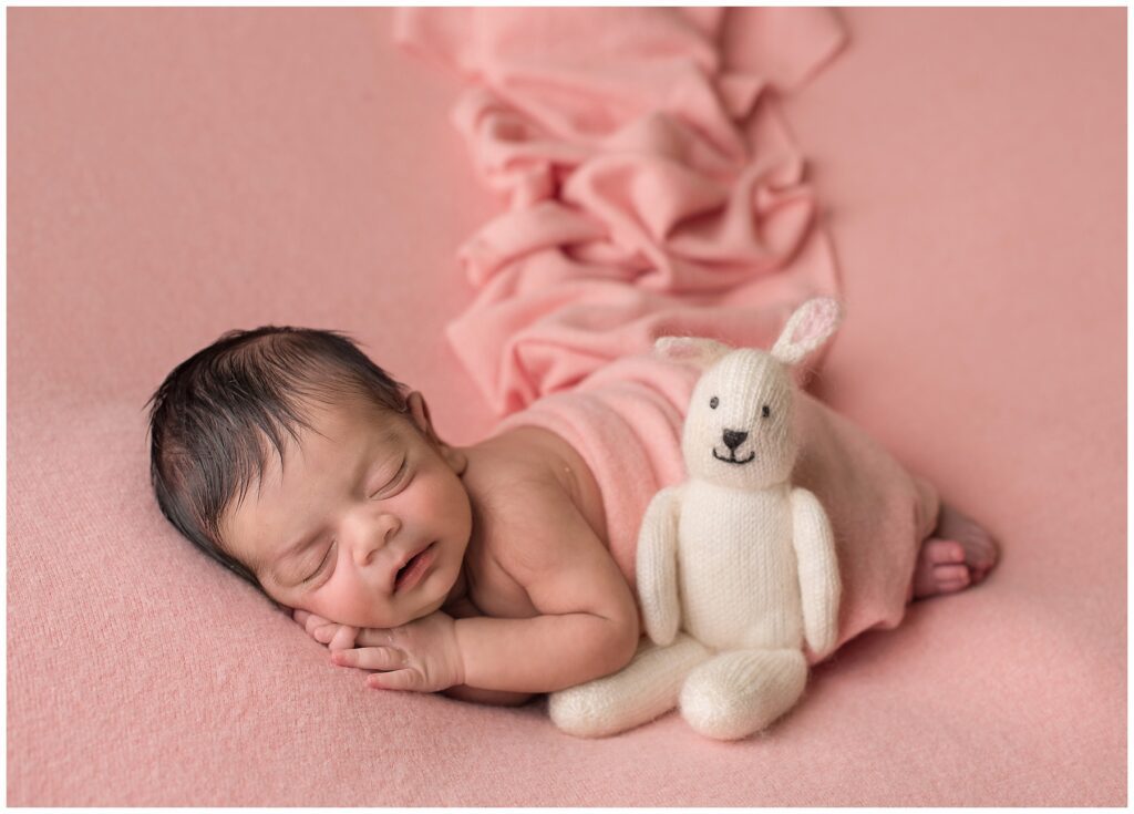 simple newborn photo prop- bunny