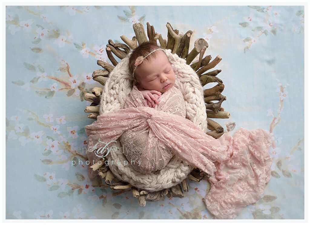 simple newborn photo props: driftwood basket